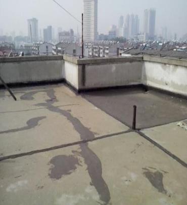 忻州漏水维修 楼顶漏水是什么原因，楼顶漏水维修方法是什么?